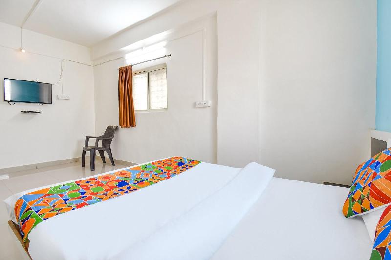 Fabhotel Ashiyana Lodge image