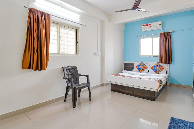 Fabhotel Ashiyana Lodge image