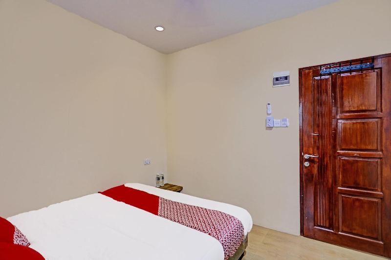 92261 Aulia Homestay Syariah image