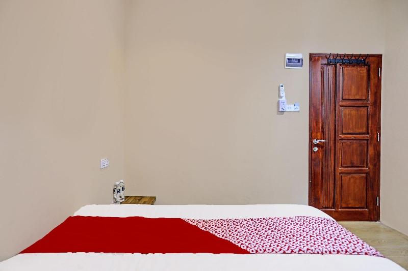 92261 Aulia Homestay Syariah image