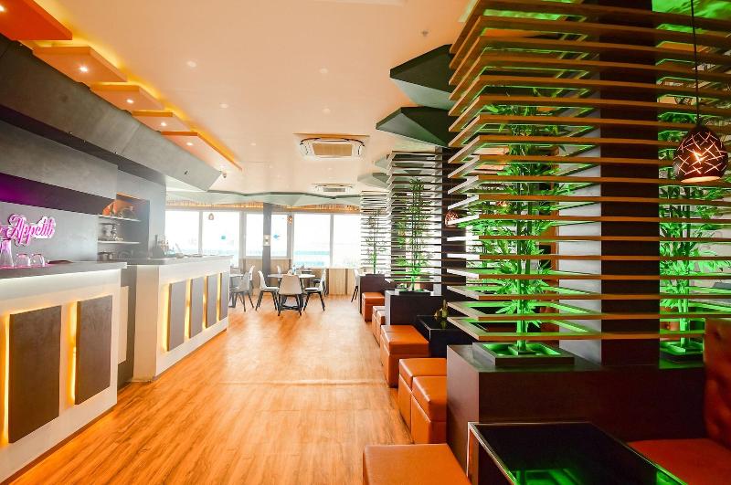 Fabhotel Airport Green Arcade image