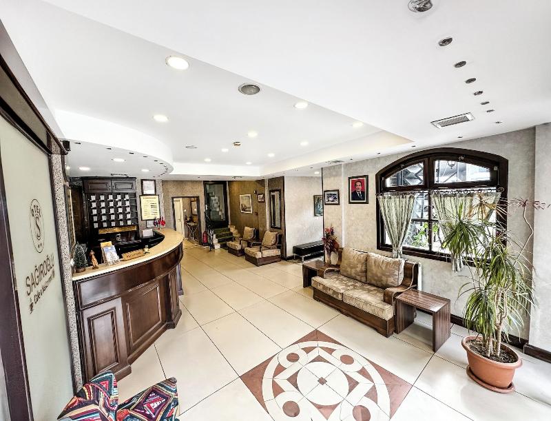 Saga Roaylu Otel image