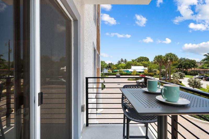 Wilton River Suites Adults Only image