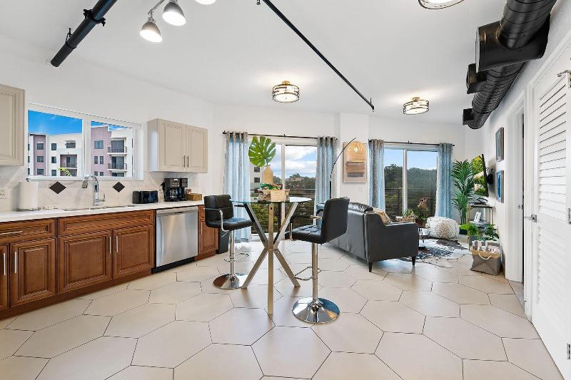 Wilton River Suites Adults Only image
