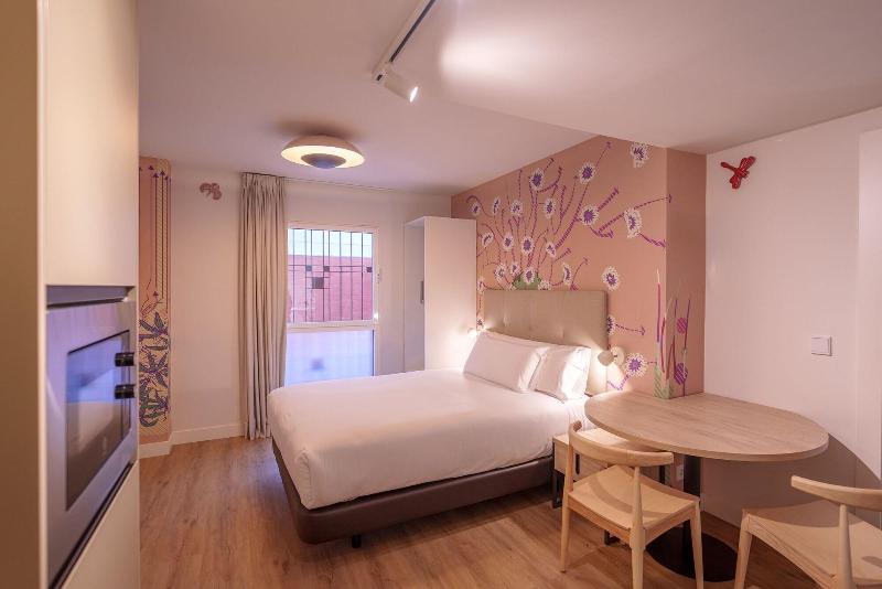 Apartamentos Valladolid Centro image
