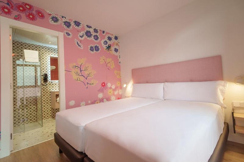 Apartamentos Valladolid Centro image