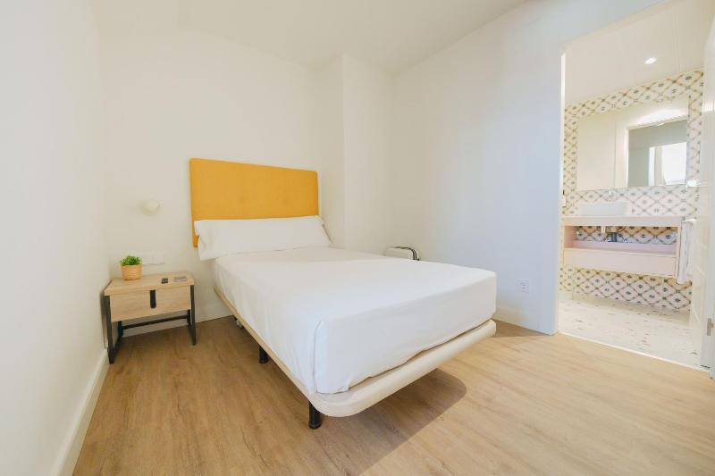 Apartamentos Valladolid Centro image