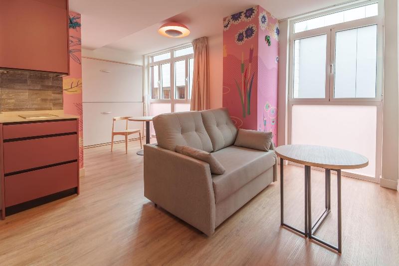 Apartamentos Valladolid Centro image