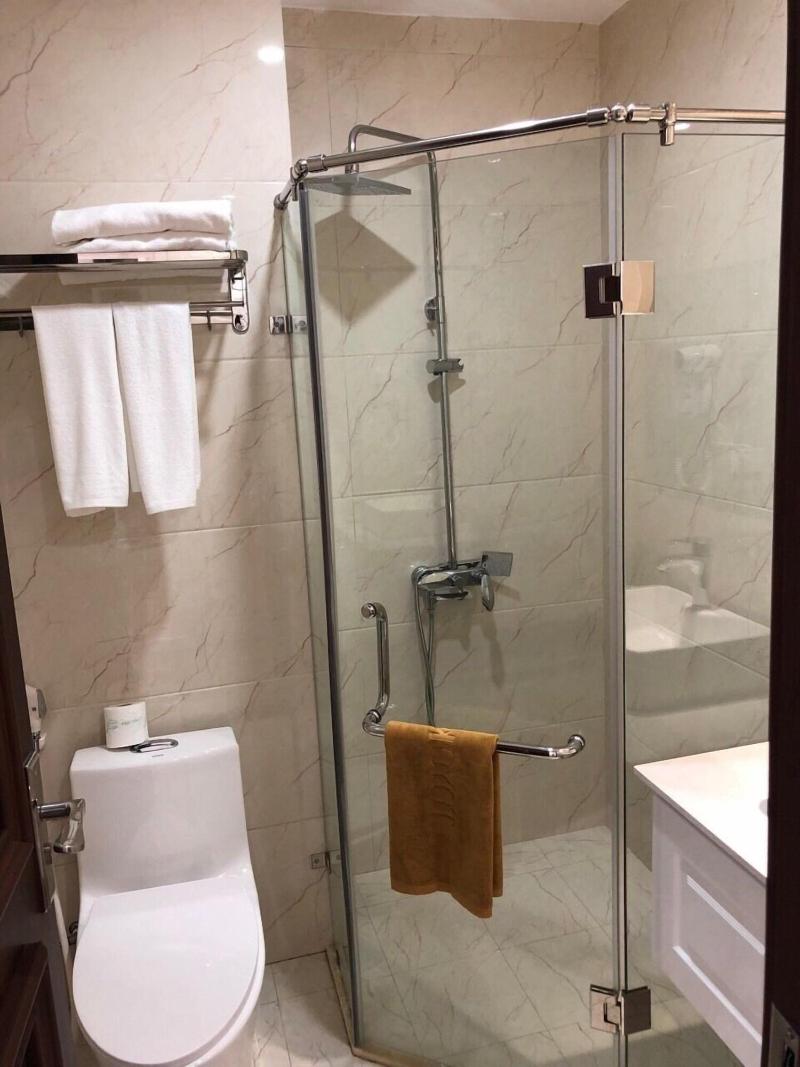 Golden Sea Hotel image