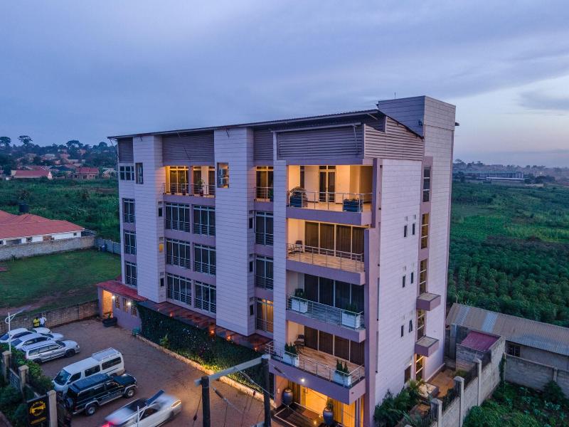 Source Of The Nile Hotel Namanve image