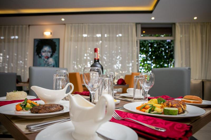 Source Of The Nile Hotel Namanve image