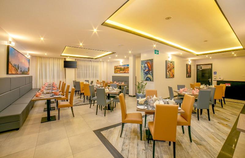 Source Of The Nile Hotel Namanve image