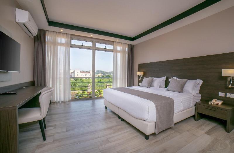 Source Of The Nile Hotel Namanve image