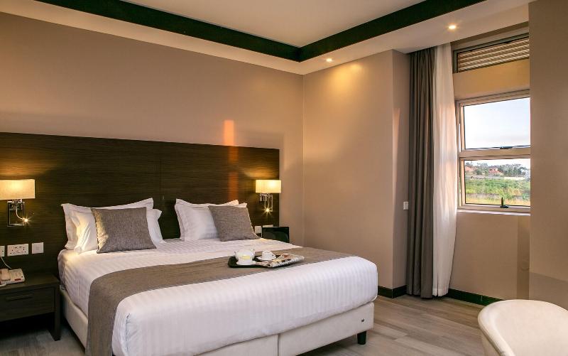 Source Of The Nile Hotel Namanve image