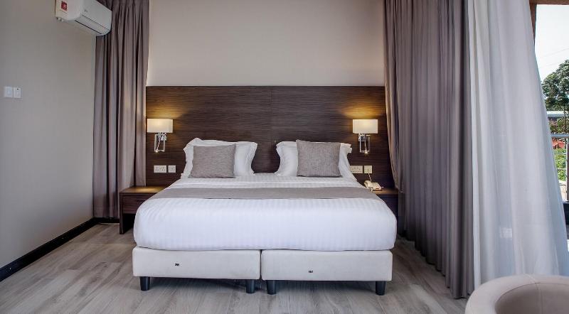 Source Of The Nile Hotel Namanve image