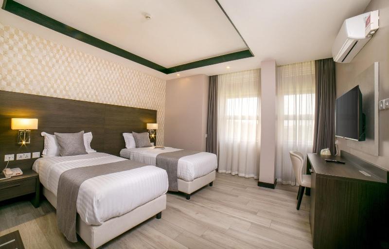 Source Of The Nile Hotel Namanve image