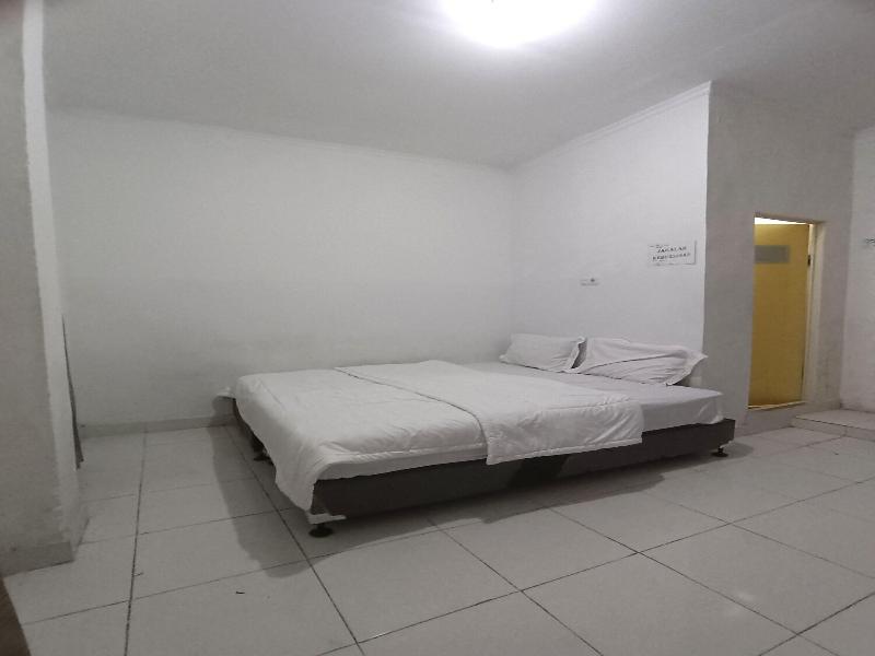 Spot On 92635 Homestay Baiturrahmah Syariah image