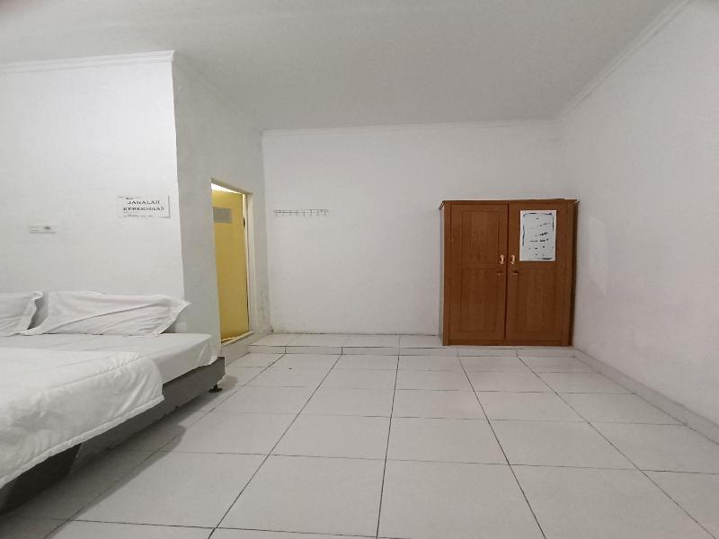 Spot On 92635 Homestay Baiturrahmah Syariah image