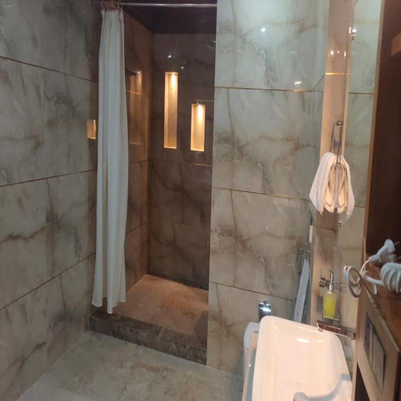 Hotel Sahebs Castle Mcleodganj image