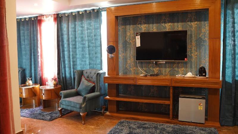 Hotel Sahebs Castle Mcleodganj image