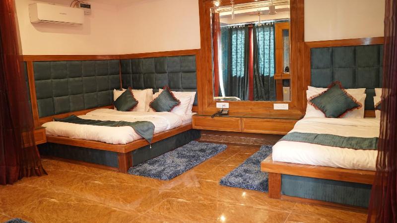 Hotel Sahebs Castle Mcleodganj image