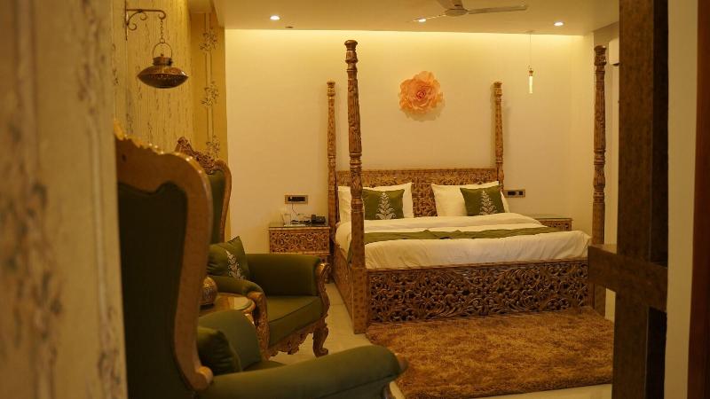 Hotel Sahebs Castle Mcleodganj image