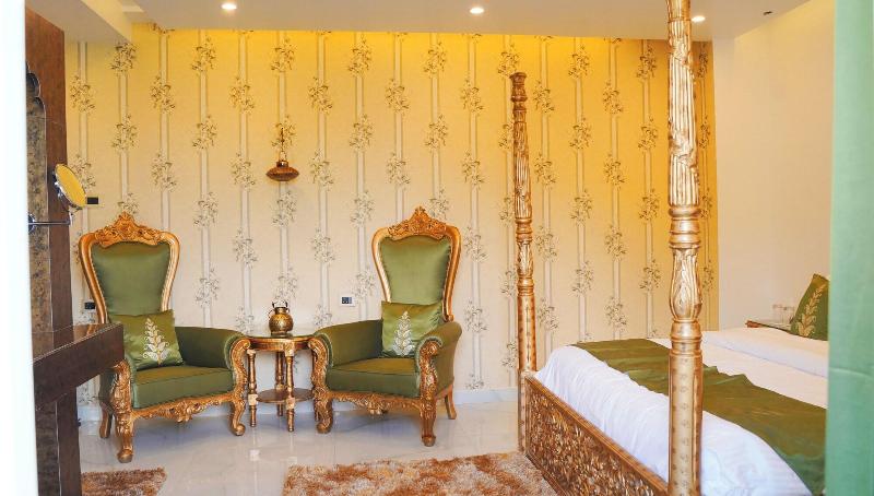 Hotel Sahebs Castle Mcleodganj image