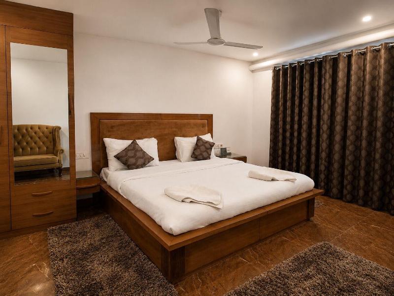 Hotel Sahebs Castle Mcleodganj image