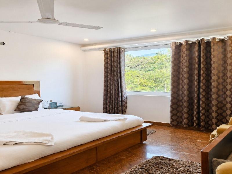 Hotel Sahebs Castle Mcleodganj image