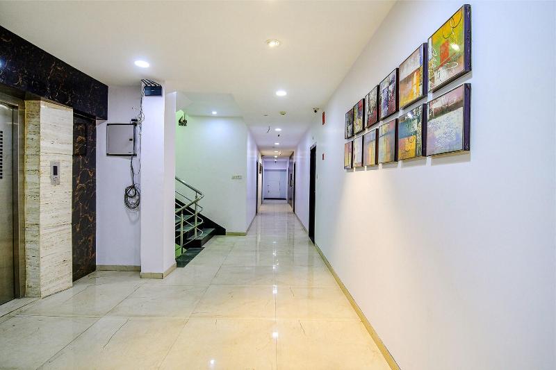 Fabhotel Rani Tower image