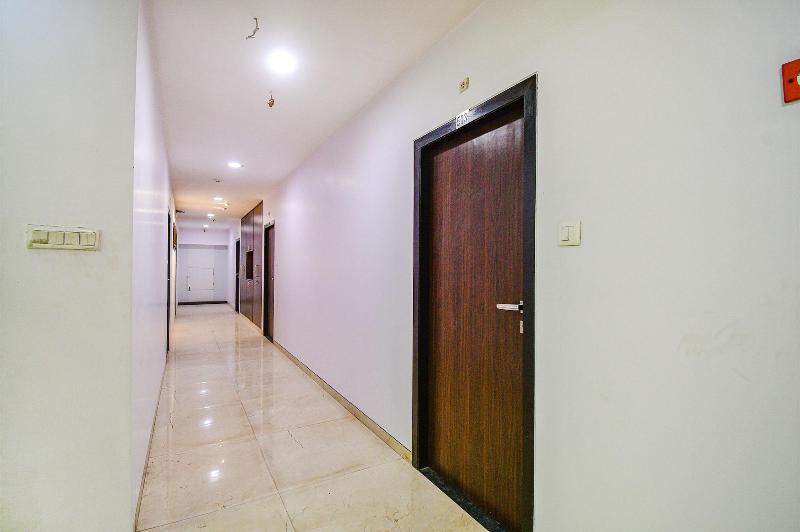 Fabhotel Rani Tower image