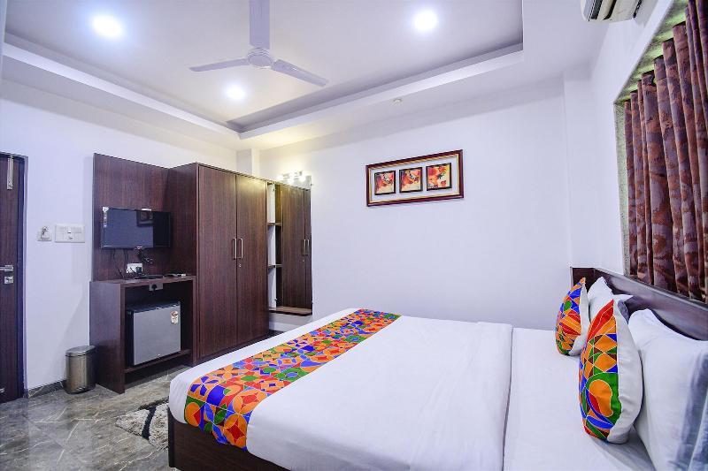 Fabhotel Rani Tower image