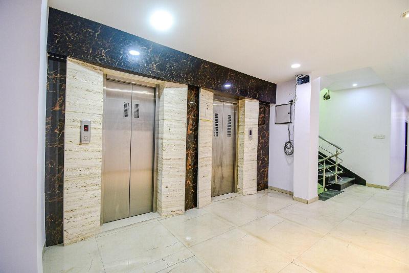 Fabhotel Rani Tower image