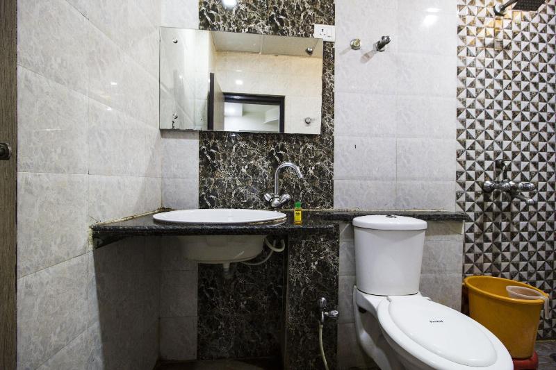 Fabhotel Rani Tower image