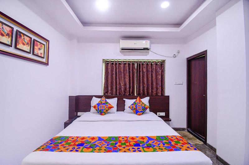 Fabhotel Rani Tower image