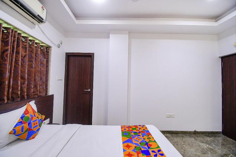 Fabhotel Rani Tower image