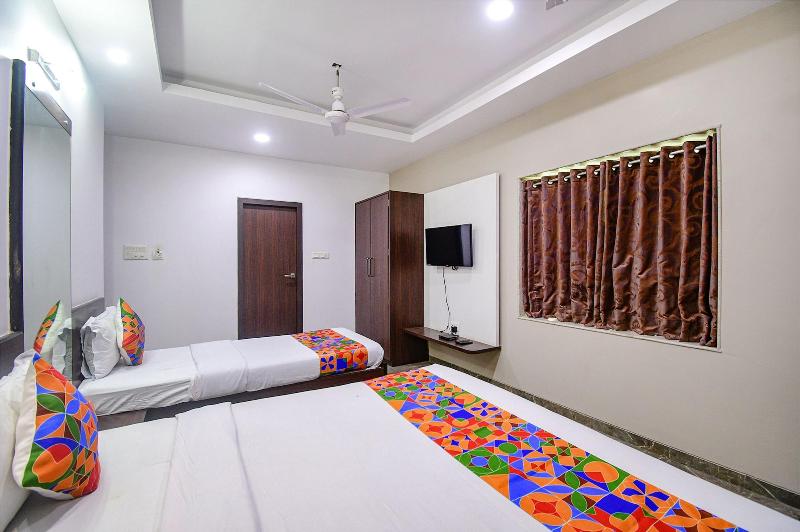 Fabhotel Rani Tower image
