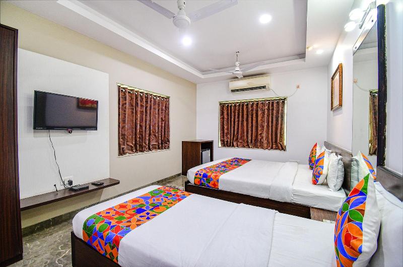 Fabhotel Rani Tower image
