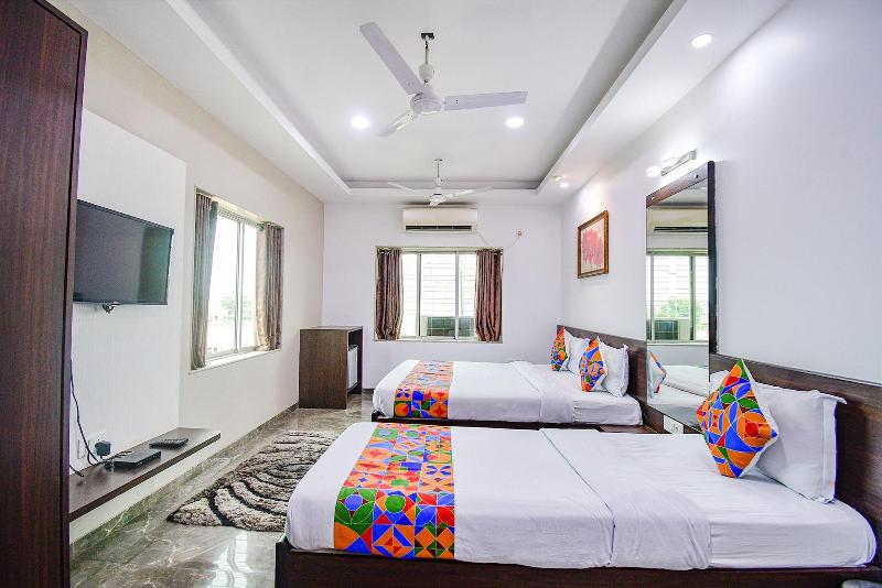 Fabhotel Rani Tower image