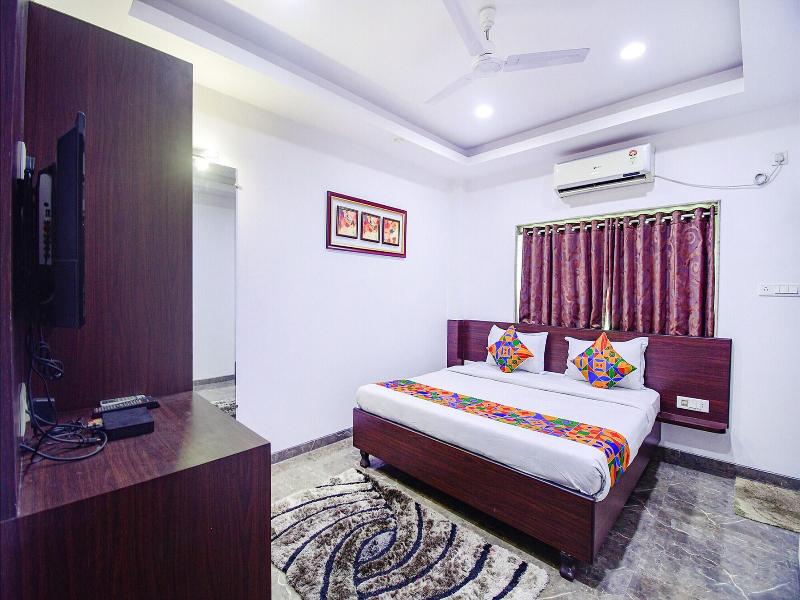 Fabhotel Rani Tower image