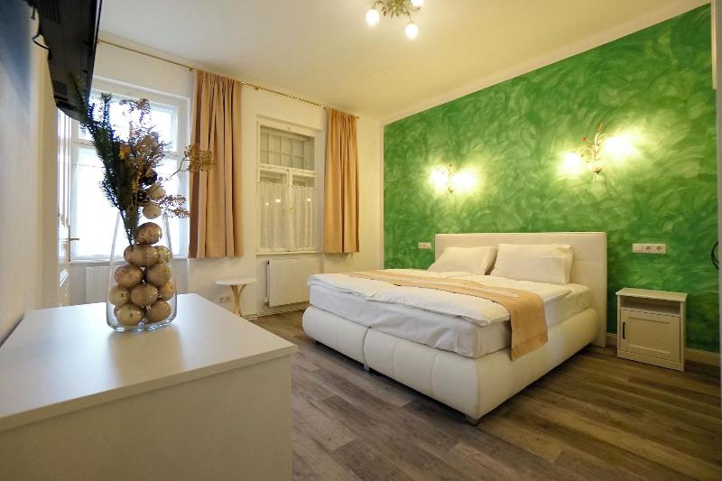 Albizia Apartments image