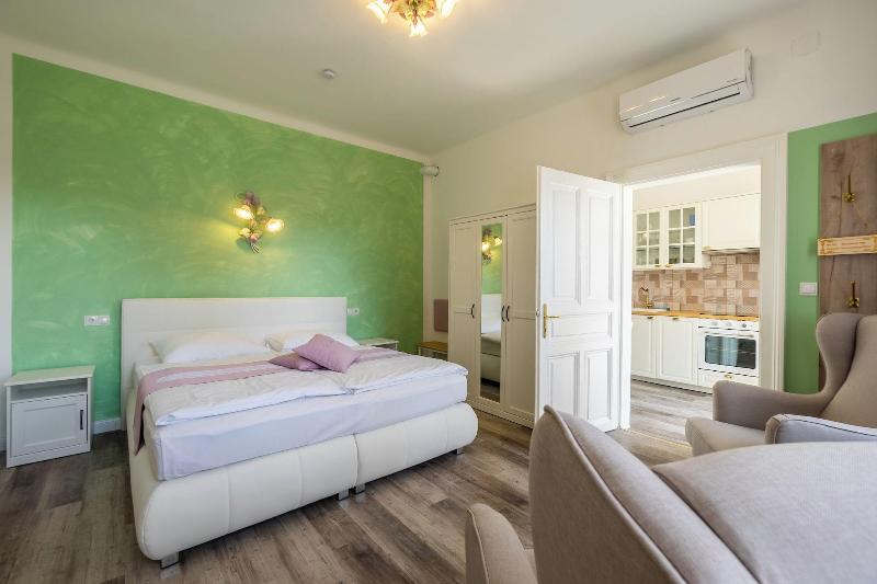 Albizia Apartments image