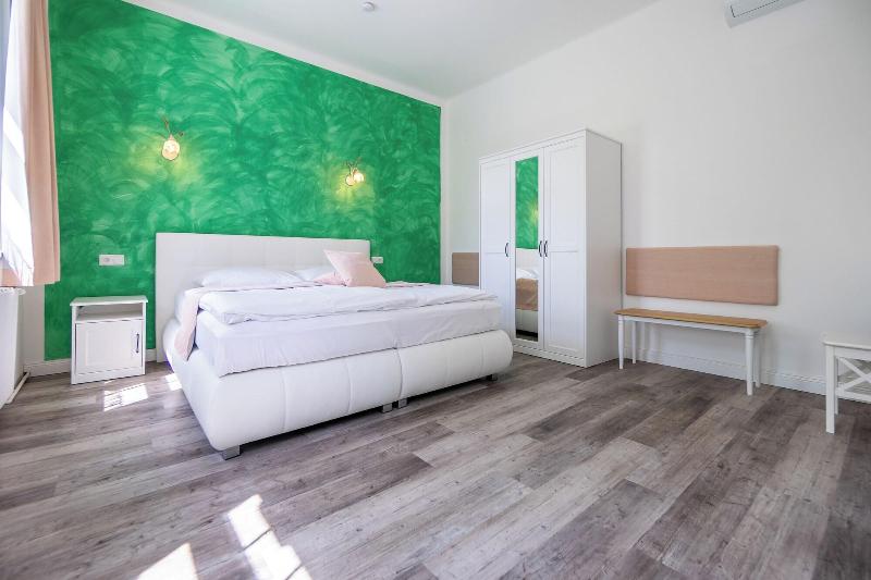 Albizia Apartments image