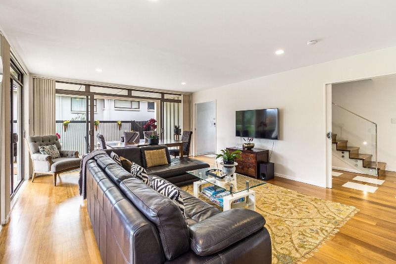 The Bays Bed And Breakfast image