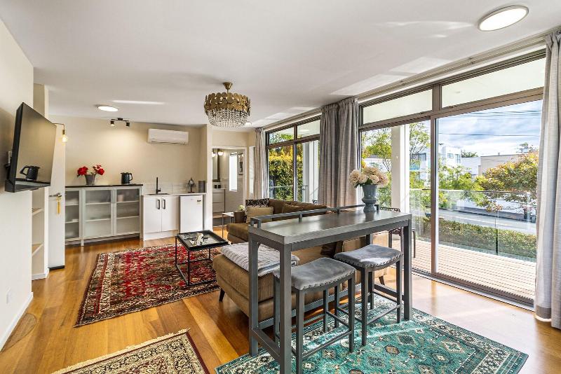 The Bays Bed And Breakfast image
