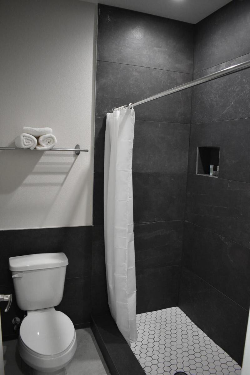Bluestar Inn image