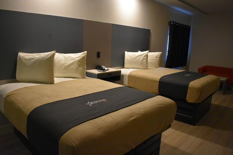 Bluestar Inn image