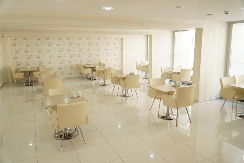 Otel A A Nas image