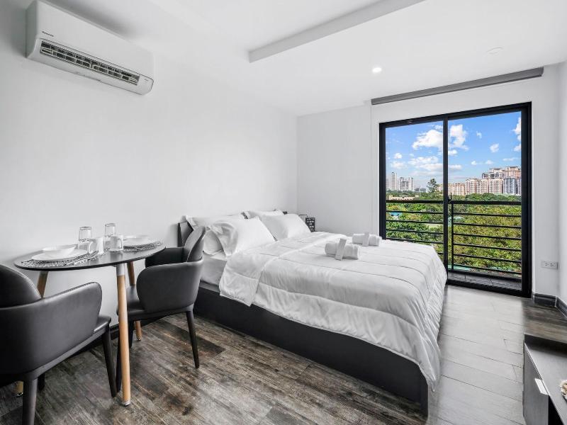 Espacio Hotel image