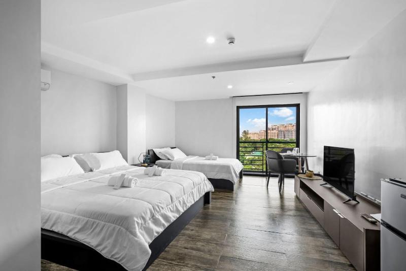 Espacio Hotel image